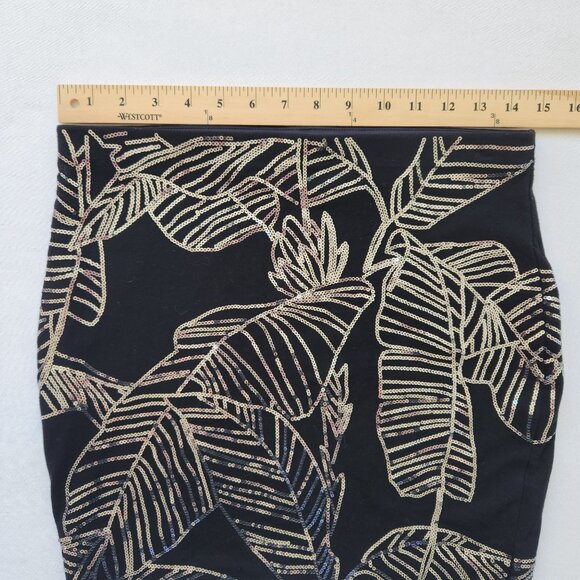 Express Black Mini Skirt Silver Sequin Leaf Holiday Party Sexy Glam Pretty - Picture 7 of 8